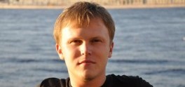 Юрий Петров